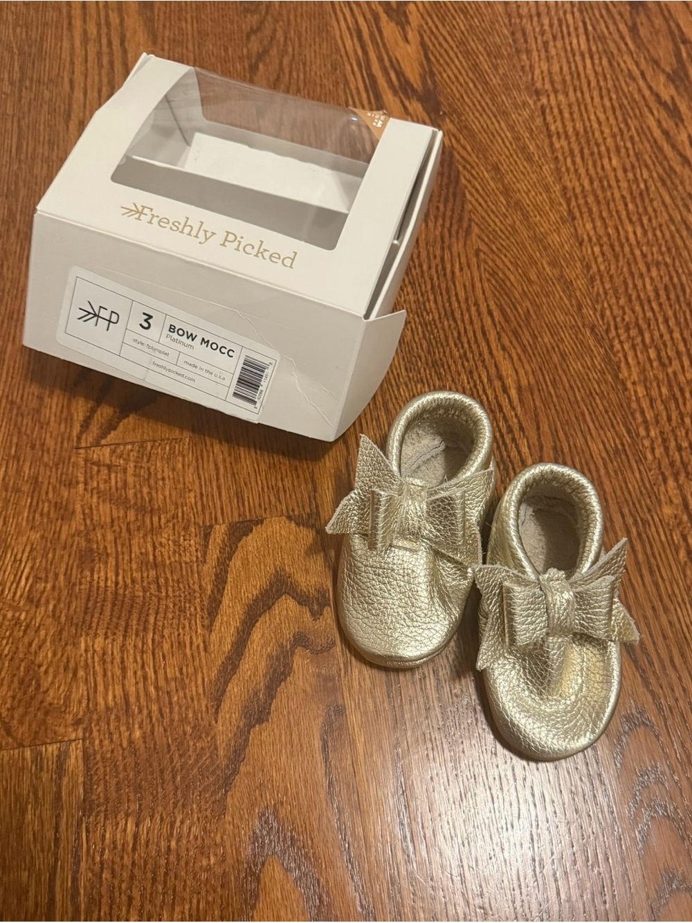 Freshly Picked Metallic Gold Bow Moccasins size 3 like new